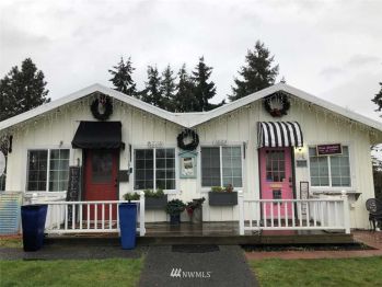 1603 Lafayette Street , Steilacoom, WA 98388-1325