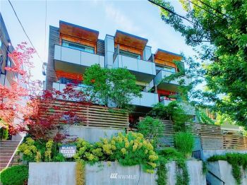 2111 15th Avenue S #B, Seattle, WA 98144