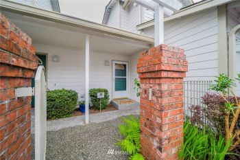3624 164th Street SW #B106, Lynnwood, WA 98087