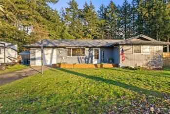 11701 Gable Avenue SW, Port Orchard, WA 98367-7231