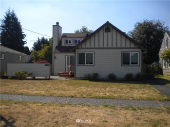 4622 N 13TH Street , Tacoma, WA 98406-3706