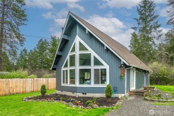 17039 Wisteria Court SE, Yelm, WA 98597