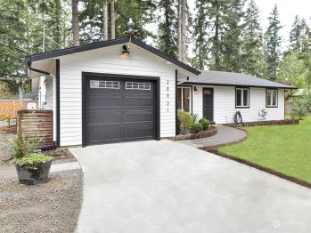 28931 218 Avenue SE, Black Diamond, WA 98010