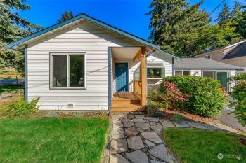1804 N 157th Street , Shoreline, WA 98133