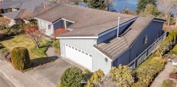 2815 Chambers Bay Drive , Steilacoom, WA 98388