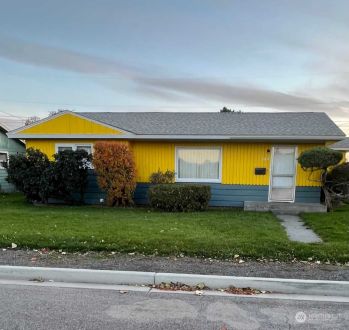 502 SE C Street , Quincy, WA 98848