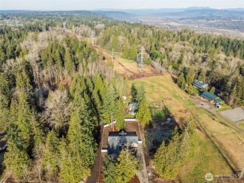 24626 NE 102nd Street #A & B, Redmond, WA 98053