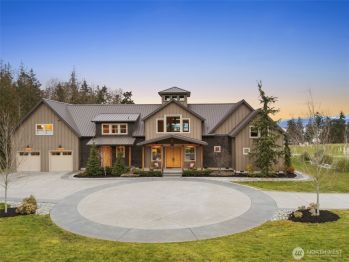 418 Tillicum Way , Camano Island, WA 98282