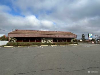 703 N Sequim Avenue , Sequim, WA 98382