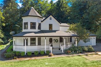 570 SE Spruce Road , Port Orchard, WA 98367