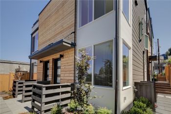 7111 E California Avenue SW #E, Seattle, WA 98136