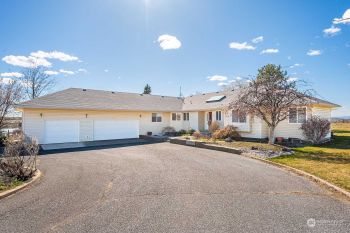 12501 Dodson Road NW, Ephrata, WA 98823
