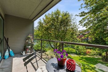 19428 Aurora Avenue N #235, Shoreline, WA 98133
