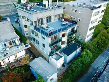 2713 Boylston Avenue E #301, Seattle, WA 98102