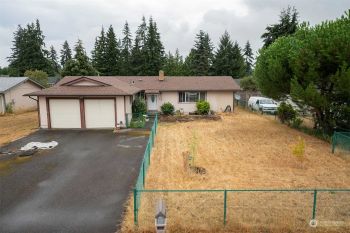 1022 NW Kingsview Court , Yelm, WA 98597