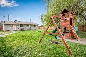 206 W Moore Street , Sedro Woolley, WA 98284