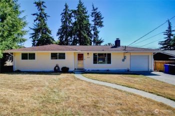 1653 NE 4th Avenue , Oak Harbor, WA 98277