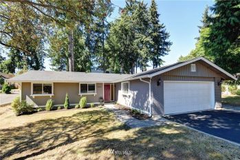 16633 Stone Avenue N, Shoreline, WA 98133
