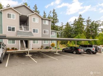 1621 SW Mulberry Place #D203, Oak Harbor, WA 98277