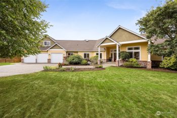 1062 Paha View Dr , Fox Island, WA 98333