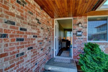 1521 E Division Street #9, Mount Vernon, WA 98274