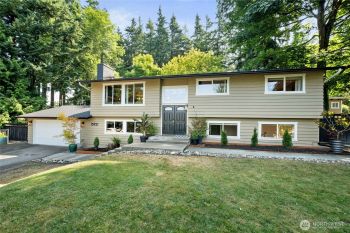 15921 68th Avenue W, Edmonds, WA 98026