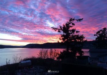 15255 Doris Street , Anacortes, WA 98221