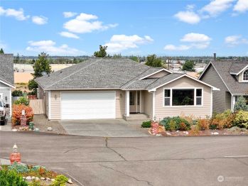 636 W Summer Breeze Lane , Sequim, WA 98382