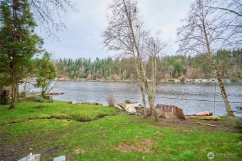 38820 Ski Park Road E, Eatonville, WA 98328