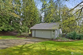 6628 159th Avenue NE, Redmond, WA 98052