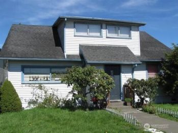 2735 Bay Avenue , Hoquiam, WA 98550