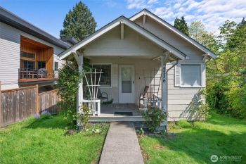 5236 40th Avenue SW, Seattle, WA 98136-1219