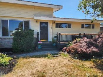 1705 36th Street , Anacortes, WA 98221