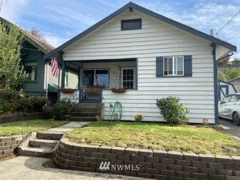 1517 8th Street , Bremerton, WA 98337