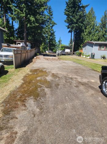 31531 4th Avenue S, Federal Way, WA 98003