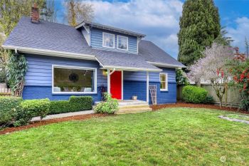18319 Ashworth Avenue N, Shoreline, WA 98133