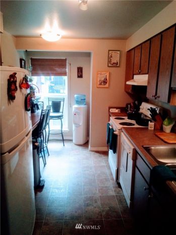 1755 W Sunn Fjord Lane #A8, Bremerton, WA 98312