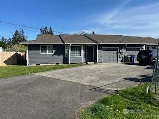 8429 44th Drive NE, Marysville, WA 98270
