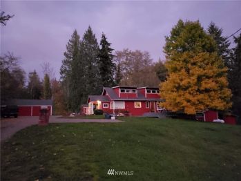 11678 NE Tulin Road , Kingston, WA 98346