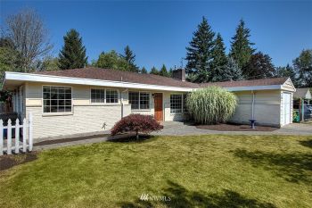 2108 N 194th Street , Shoreline, WA 98133