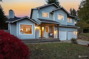 26221 Montera Loop NE, Kingston, WA 98346