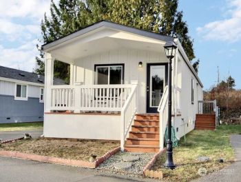 31108 3rd Avenue #213, Black Diamond, WA 98010