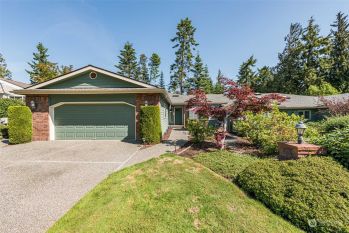 195 Fairway Drive , Sequim, WA 98382