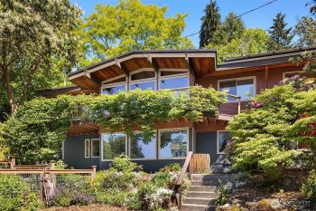 4000 SW Myrtle Street , Seattle, WA 98136