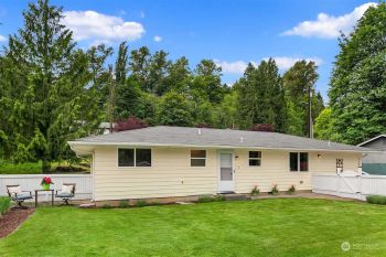 1205 Maple Avenue , Snohomish, WA 98290