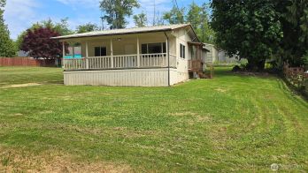 362 Lakeside Drive , Sedro Woolley, WA 98284
