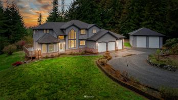 17616 72nd Street NE, Snohomish, WA 98290-4575