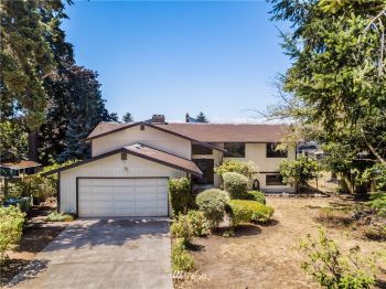 64 Silver Beach Drive , Steilacoom, WA 98388