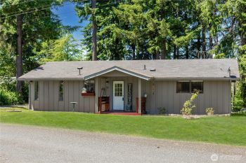51 SE High Rd , Shelton, WA 98584-9304