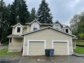 7104 7106 99th Street E, Puyallup, WA 98373